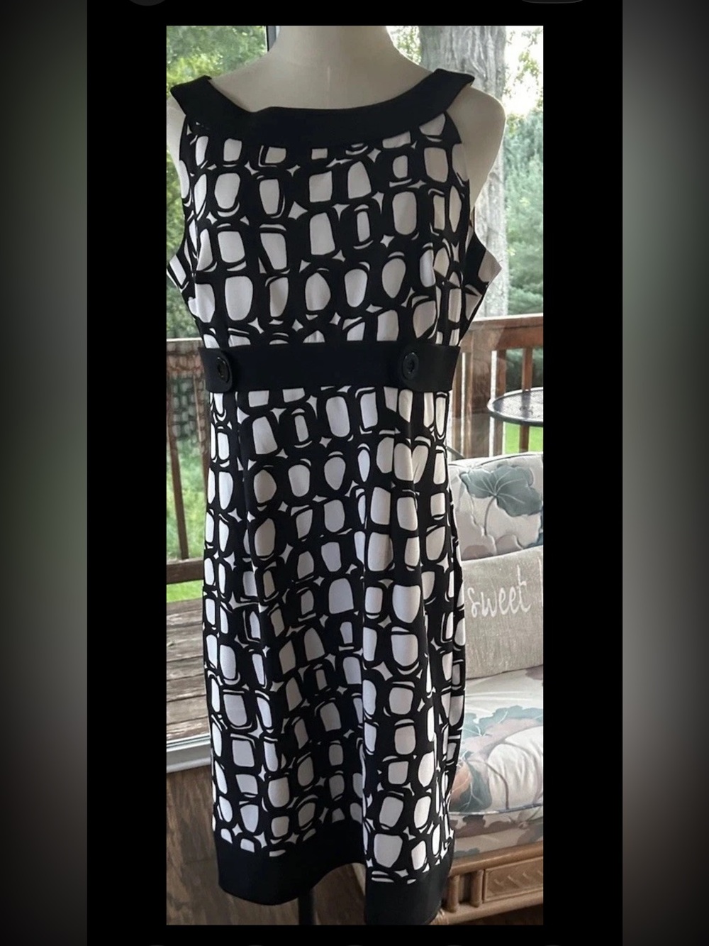 Women’s Sleeveless Dress By London Times, Size 12